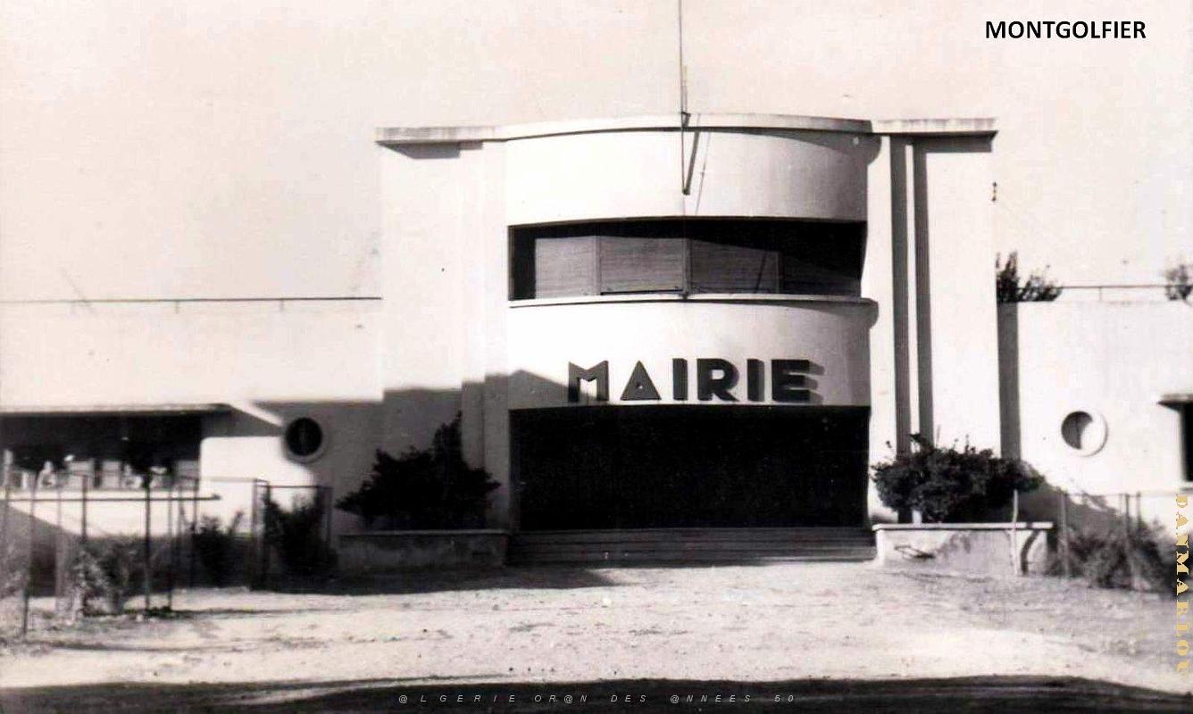 Montgolfier - Mairie.jpg